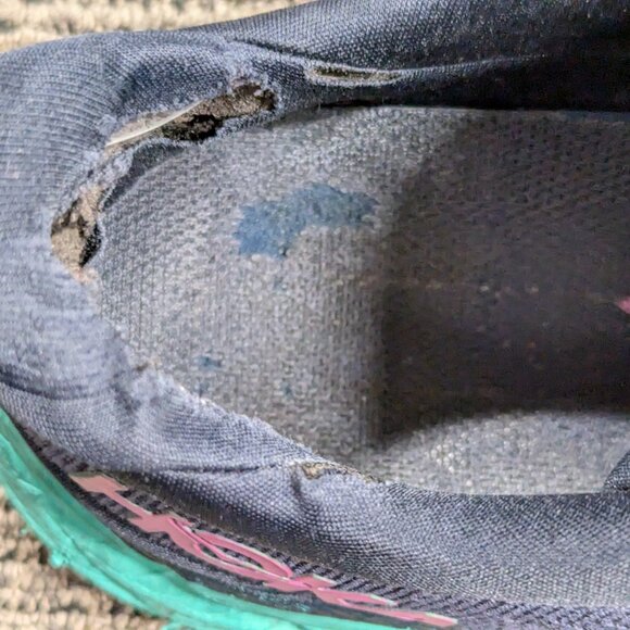 VERY ❤️Well Worn❤️ Nursing Hokas - Picture 6 of 9